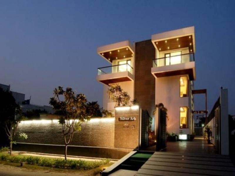 Hotel White Lotus Gurgaon Zewnętrze zdjęcie