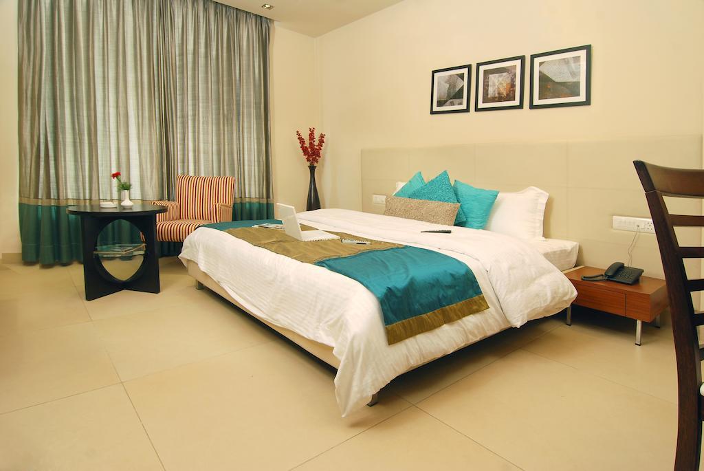 Hotel White Lotus Gurgaon Zewnętrze zdjęcie