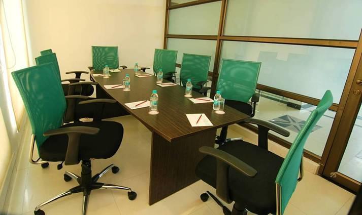 Hotel White Lotus Gurgaon Zewnętrze zdjęcie